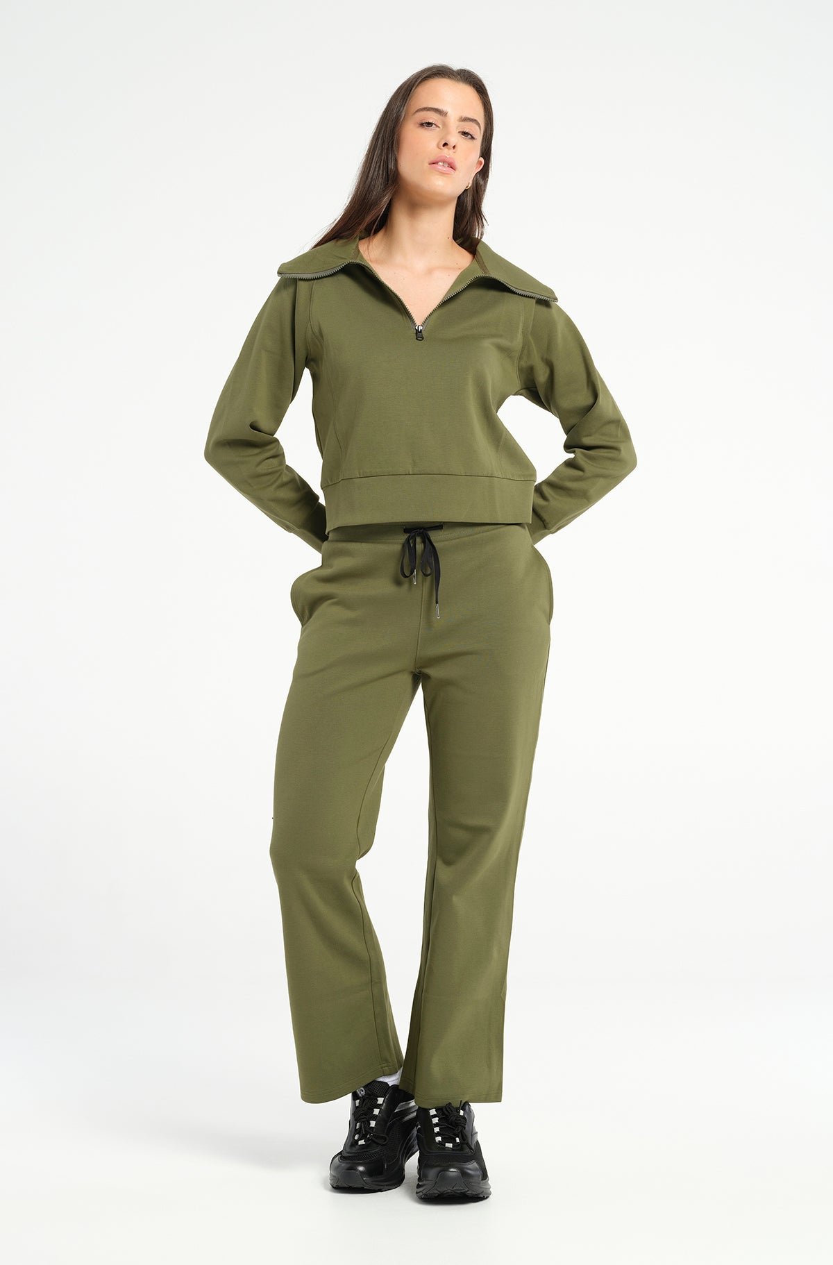 Olive LUXE Mode - Sweatshirt + Pant