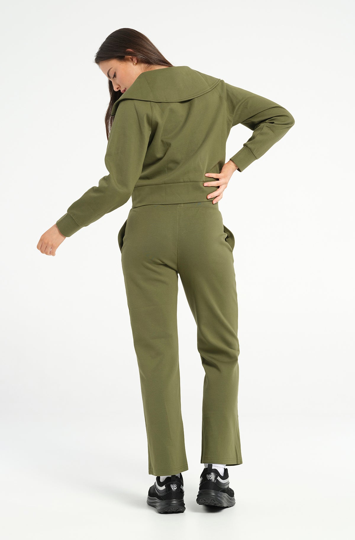 Olive LUXE Mode - Sweatshirt + Pant