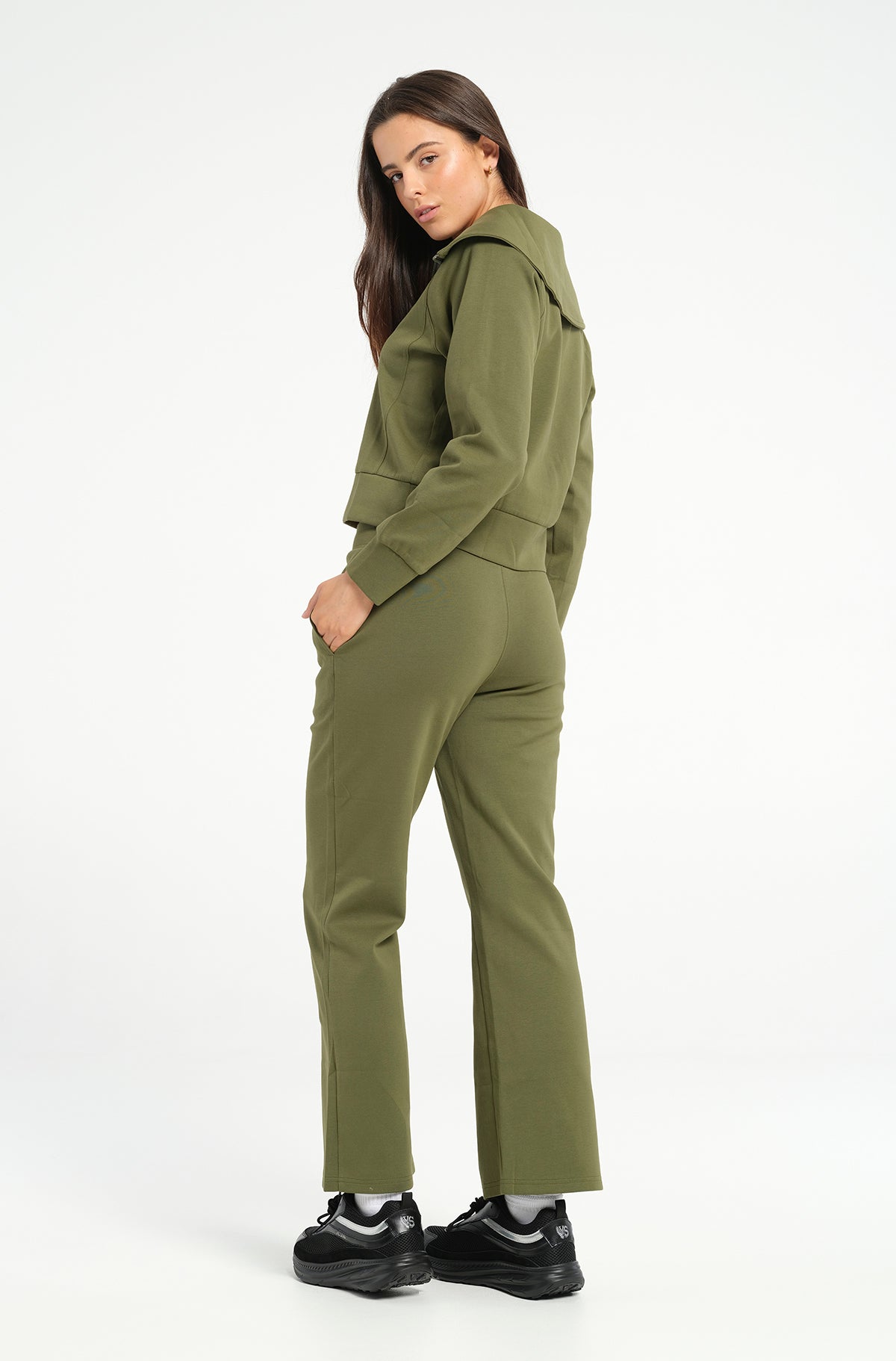 Olive LUXE Mode - Sweatshirt + Pant